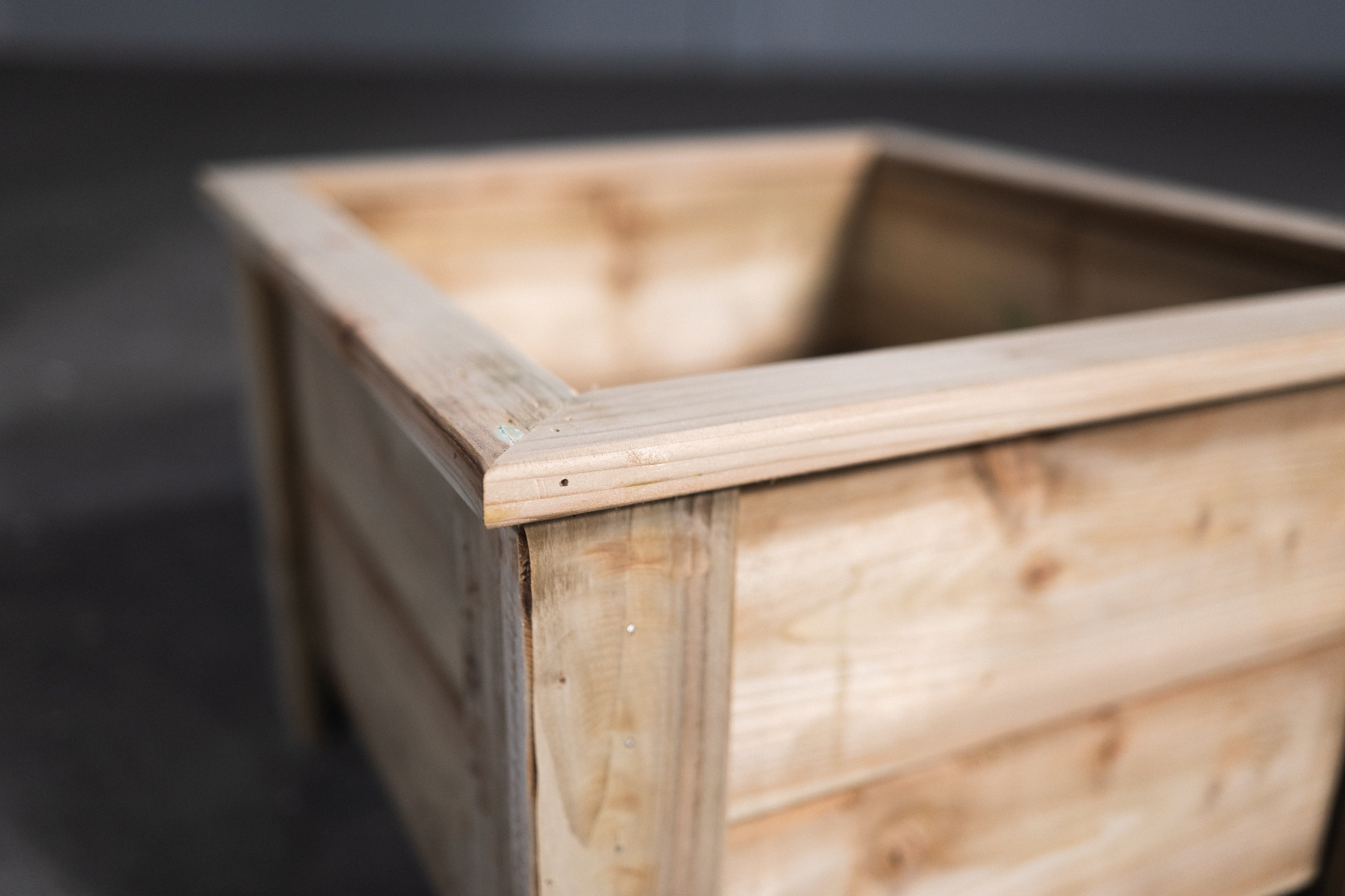 Foyle Planter - Medium